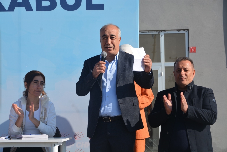 Akyıl “Çiftçinin, sanayicinin sorunları için, gençlere istihdam için adayım” 