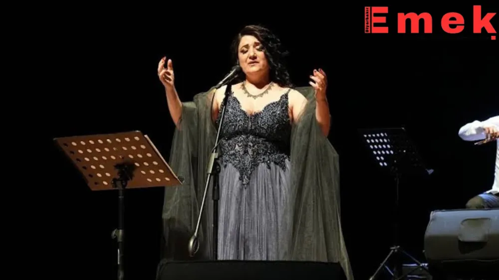 Kürt Soprano Chakar