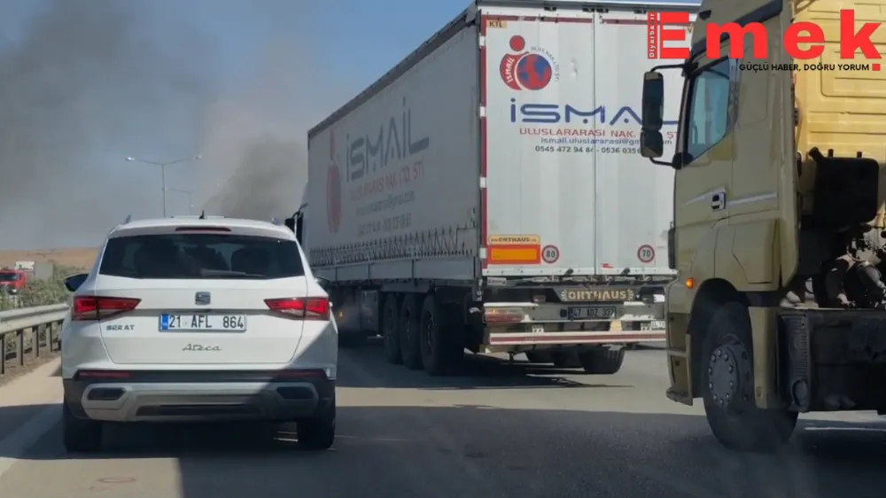 Antep otoban çıkışında araç alev aldı 